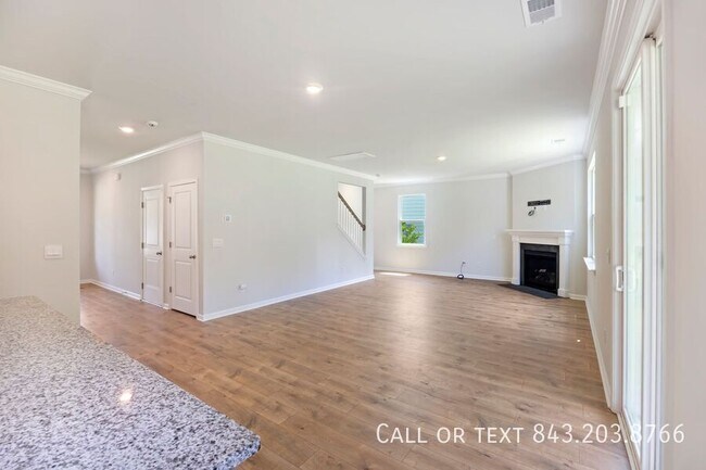Building Photo - 148 Cherry Grv Dr