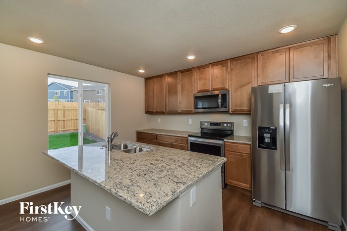 Building Photo - 10225 Luneth Dr