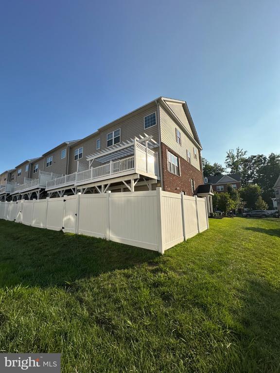 Building Photo - 15114 Hogshead Way