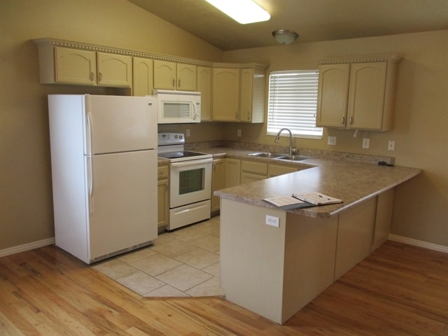 Building Photo - 1251 S 820 W