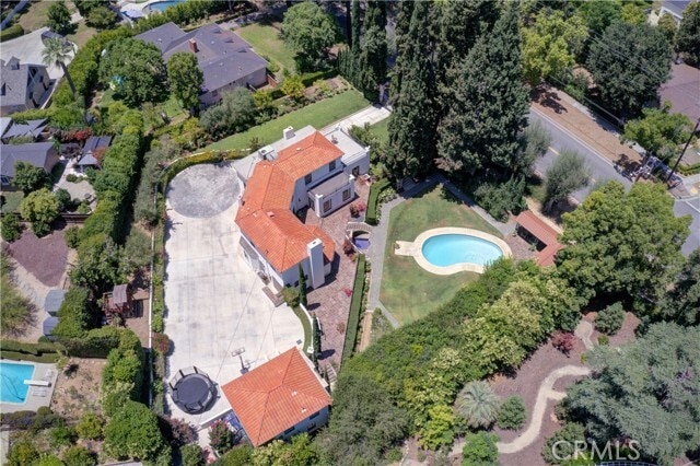 Building Photo - 1205 W Highland Ave