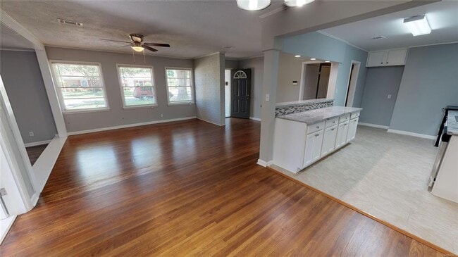 Building Photo - 1170 Josephine Ave