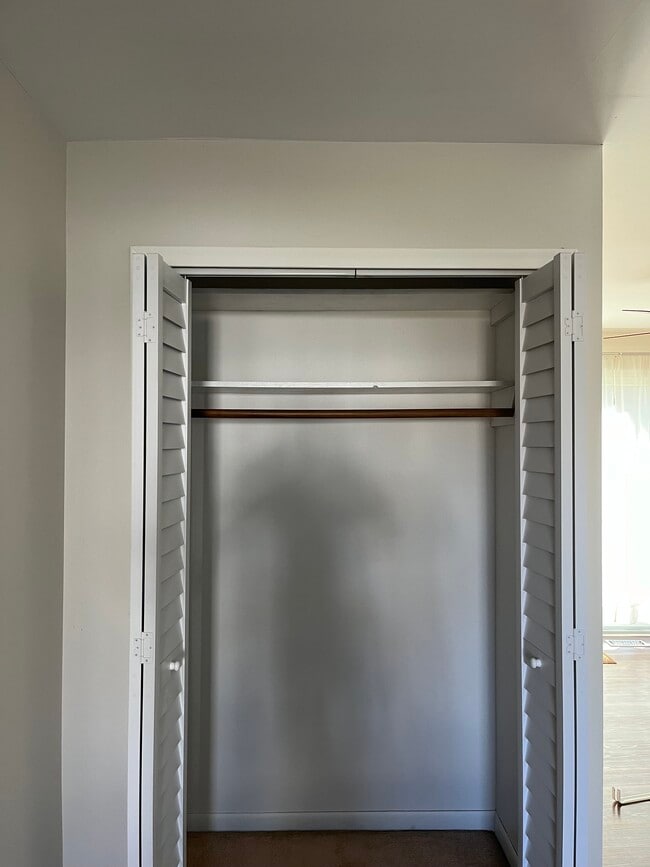 Building Photo - 27621 Long St