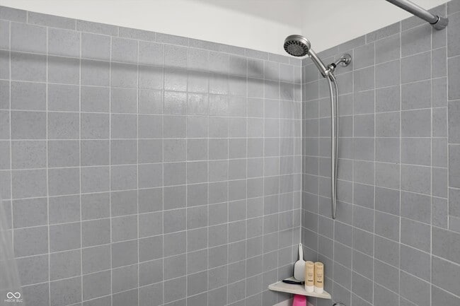 Building Photo - 5212 Nob Ln