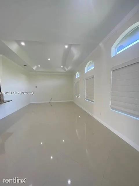 Building Photo - 6111 Marinel Say Dr