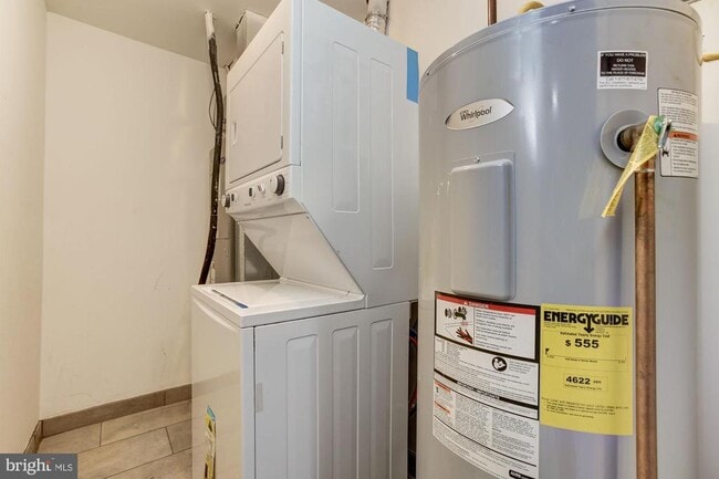 Building Photo - 3315 Eastern Ave