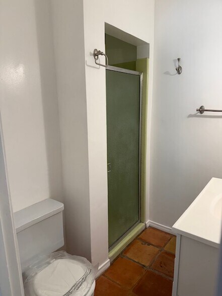 Building Photo - 585 S Camino Real