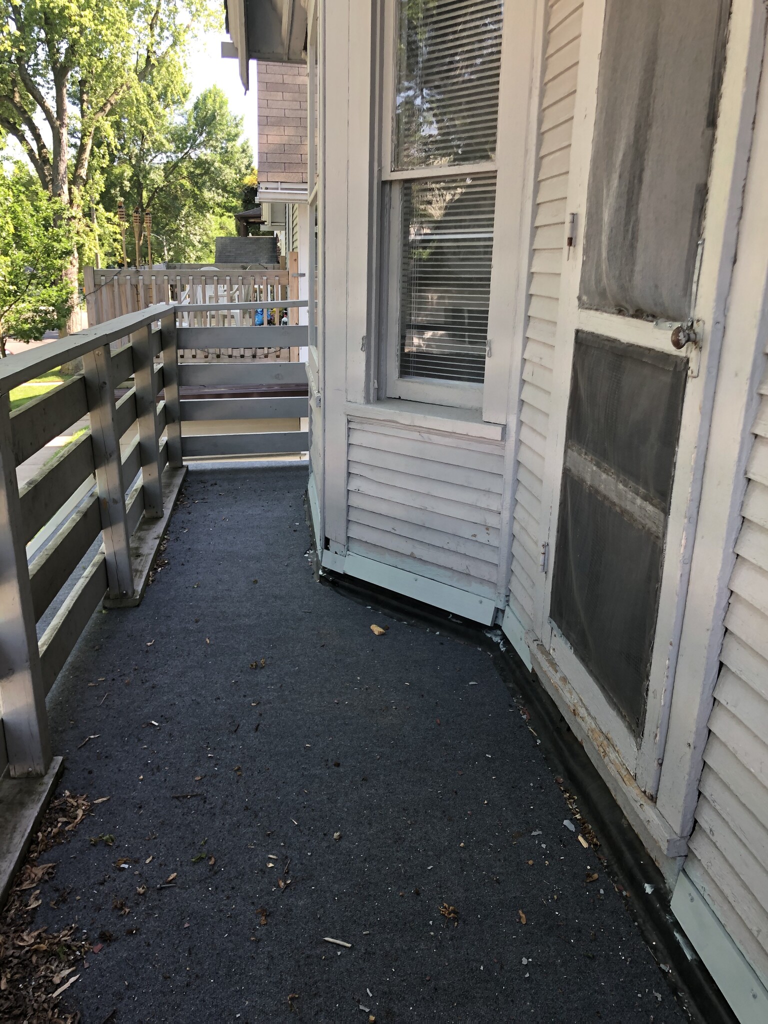 Building Photo - 3127 N Bartlett Ave