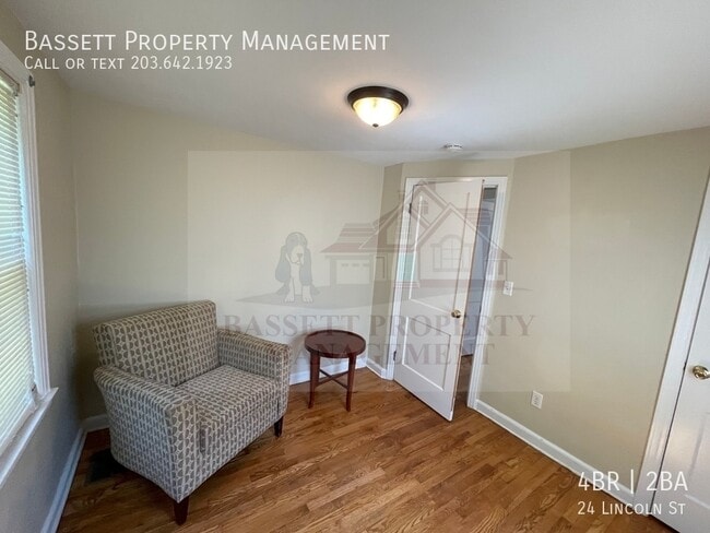 Building Photo - 24 Lincoln St