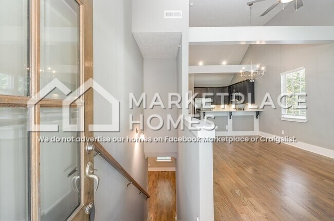 Building Photo - 163 Arbor Lp