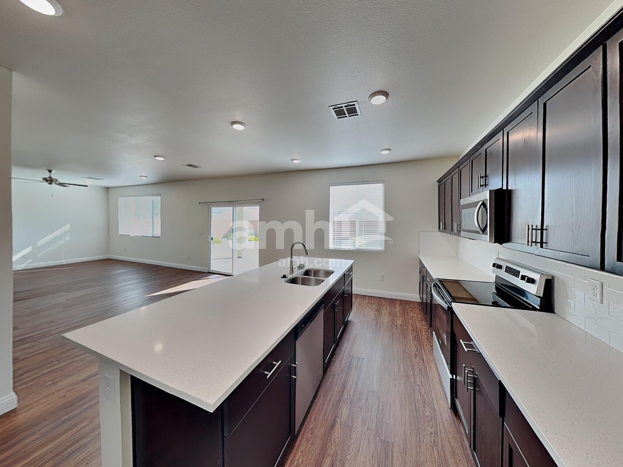 Building Photo - 5624 Blue Wonder St