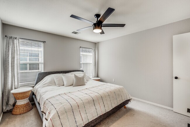 Building Photo - 5615 Steven Creek Way