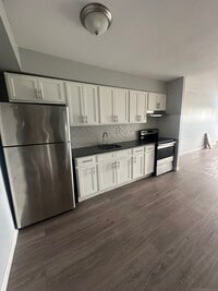 Building Photo - 109 Kaye Vue Dr