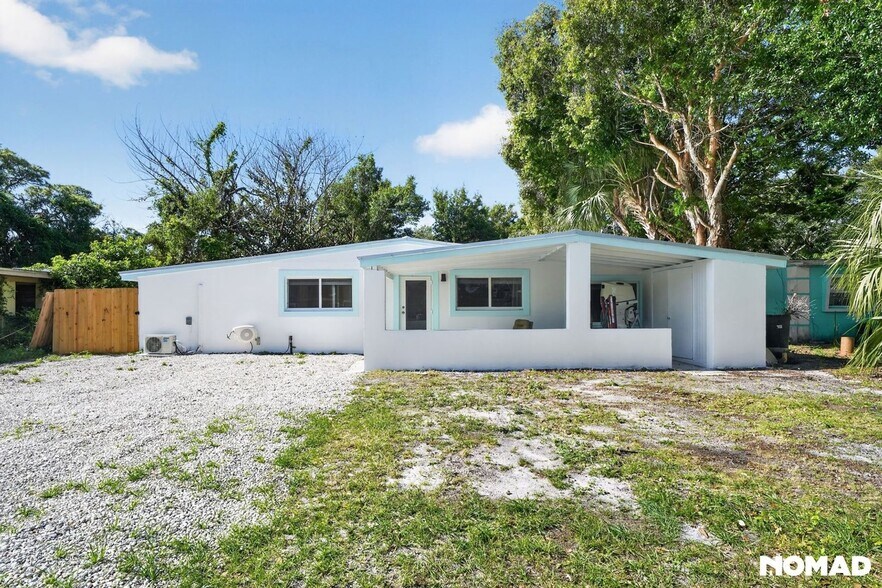 Building Photo - 1407 York Ave