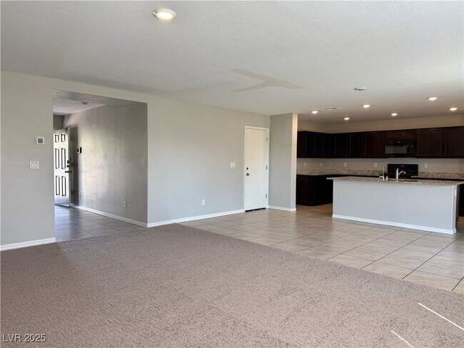 Building Photo - 4563 Cotton Quail Ave