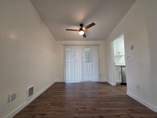 Building Photo - 1106 106th St Ct E