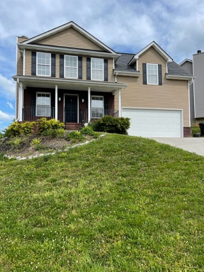 Building Photo - Powell 37849 - 3 bedroom, 2.5 bath home - Contact Debra Johnson (865) 591-8281