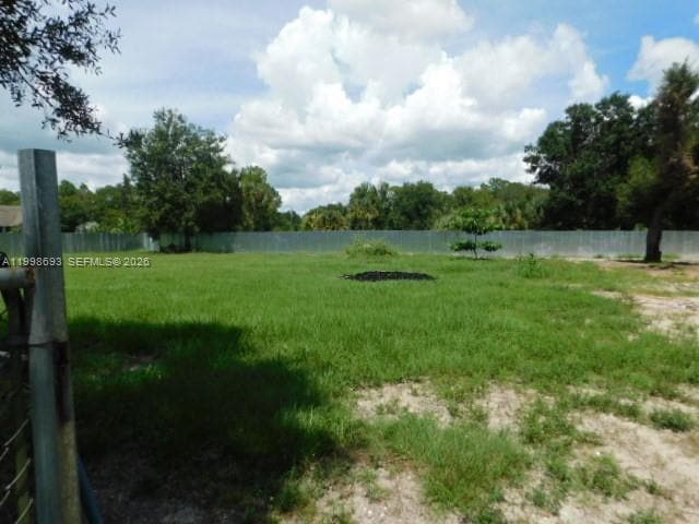 Building Photo - 551 Avenida Del Sur