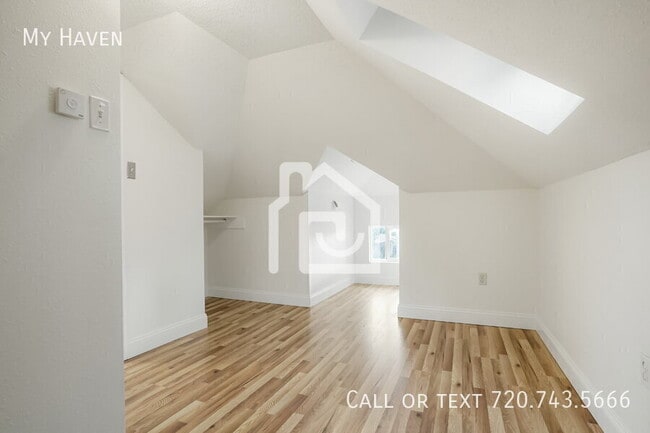 Building Photo - 2300 S Cherokee St