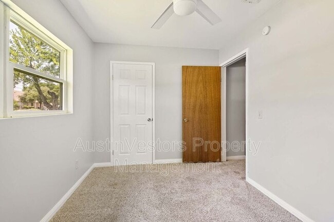 Building Photo - 2502 Cypress Ln