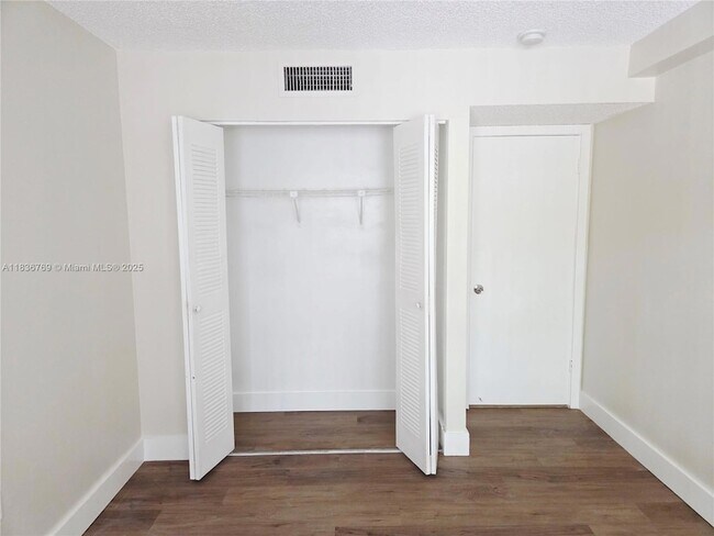 Building Photo - 15640 SW 80th St