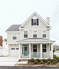 Building Photo - 321 26th Half St