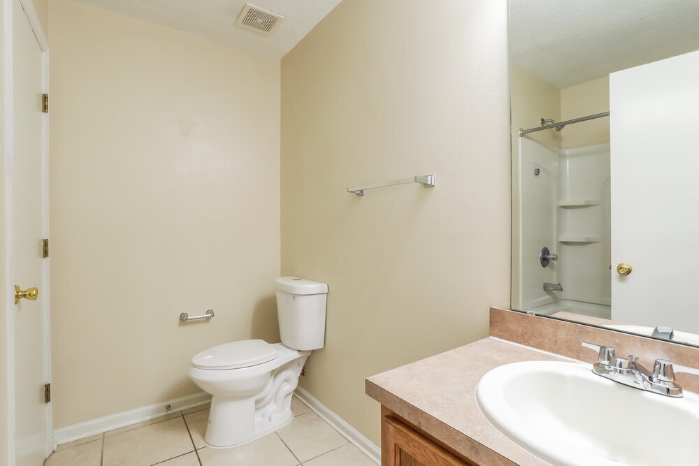 Building Photo - 12613 Wooded Bluff Ct