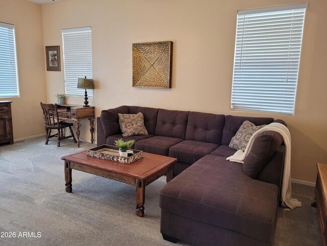 Building Photo - 785 W Azure Dr