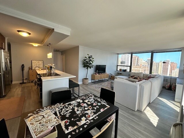 Building Photo - 1360 N Sandburg Ter