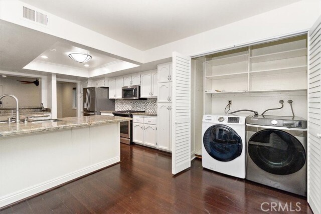 Building Photo - 1908 Speyer Ln