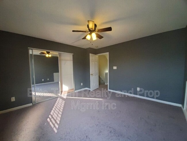 Building Photo - 10623 Campion Ct