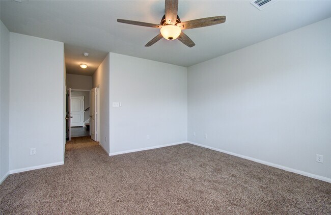 Building Photo - 3504 Cannon Dr
