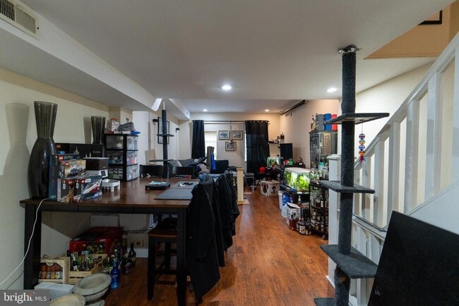 Building Photo - 1026 S Randolph St