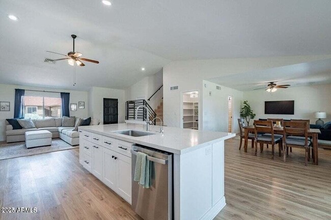 Building Photo - 15026 S 28th St