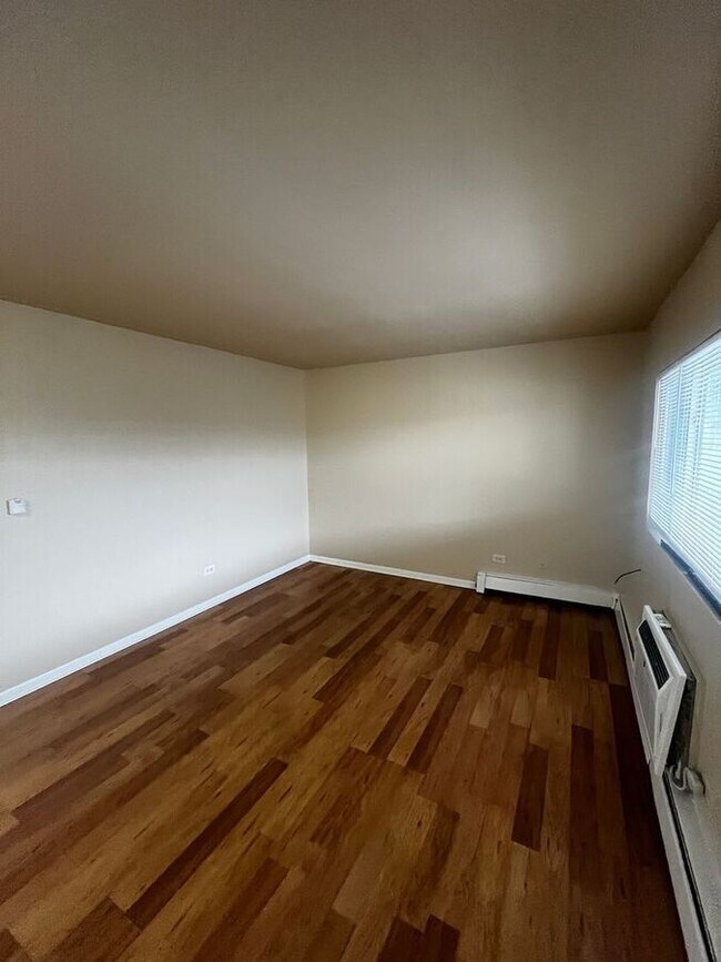 Building Photo - 4321 S Harlem Ave