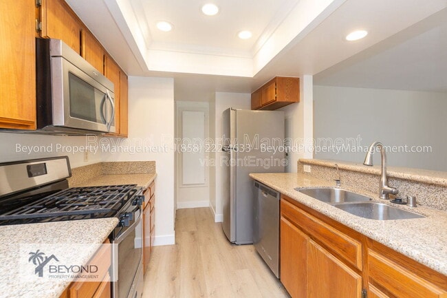 Building Photo - 9316 Twin Trails Dr