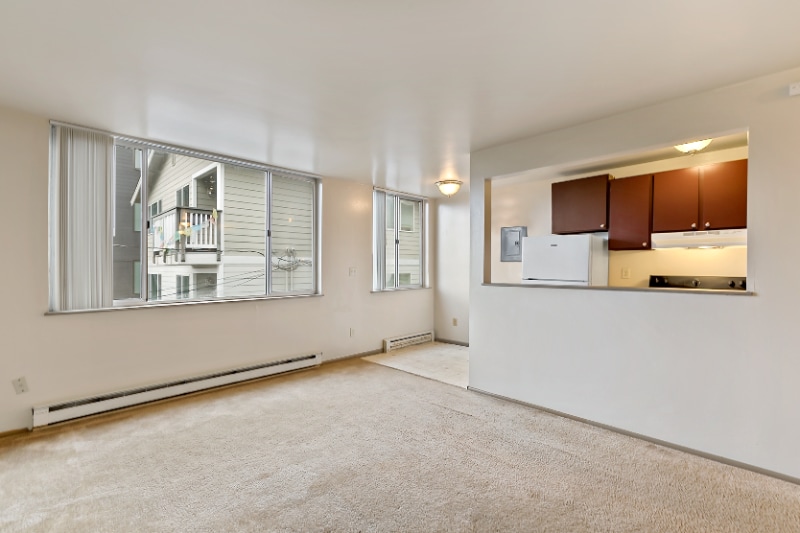 Building Photo - 5515 15th Ave NE
