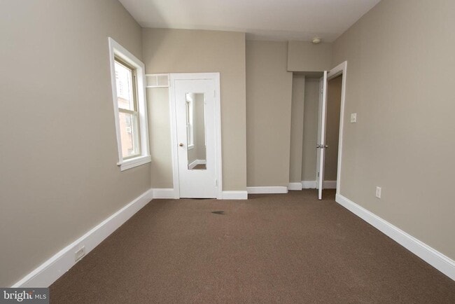 Building Photo - 1606 Rodman St