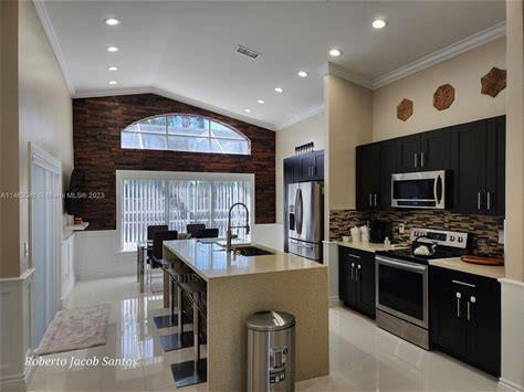 Building Photo - 5373 NW 55th Terrace