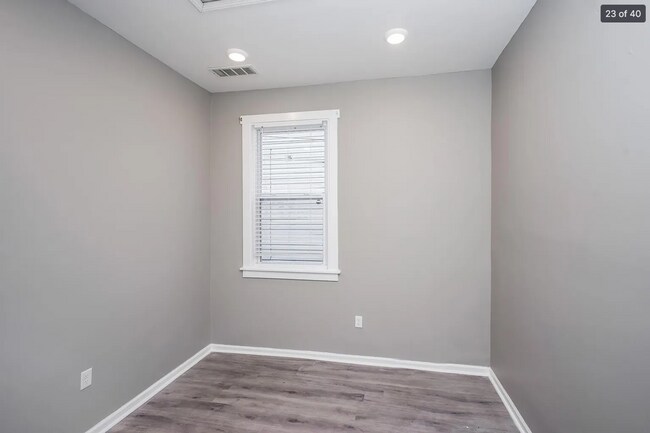 Building Photo - Updated & Renovated 3 Bedroom Cottage  LEASING SPECIAL – Move in by 9/1/2026 and October rent is ...