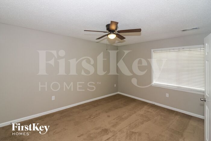 Building Photo - 4160 Sassafras River Dr