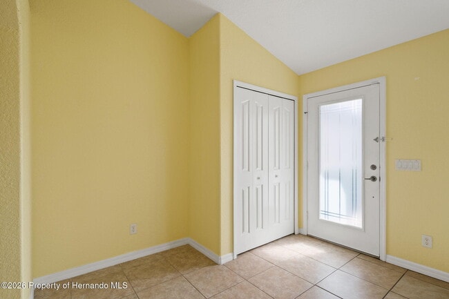 Building Photo - 5363 Pierpoint Ave