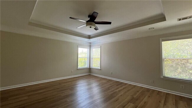 Building Photo - 5830 Falls Landing Dr