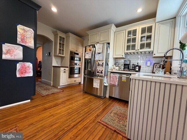 Building Photo - 4514 Arabia Ave