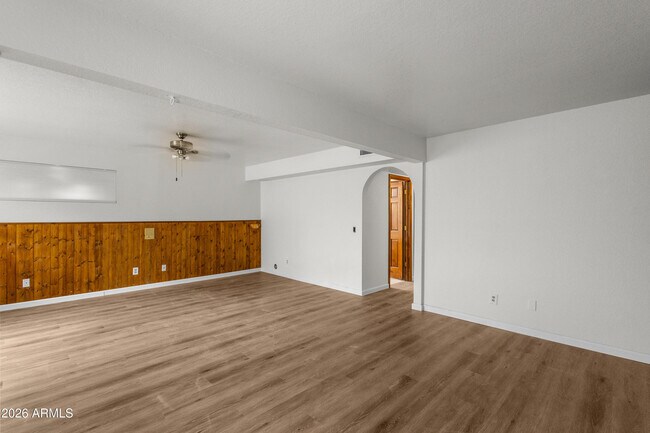 Building Photo - 1143 N Ironwood Ct
