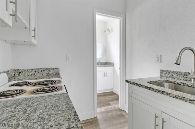 Building Photo - 4180 Sabal Ln
