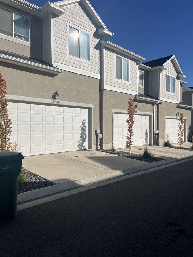 Building Photo - 4239 W 1960 N