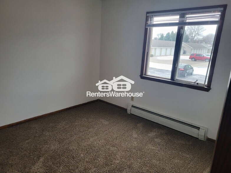 Building Photo - 1711 Northway Dr