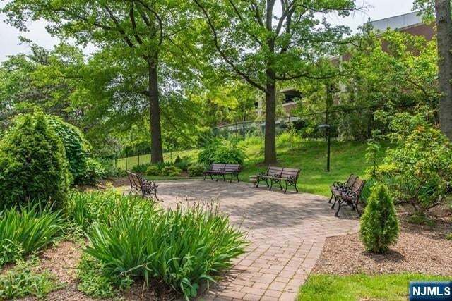 Building Photo - 301 Beech St