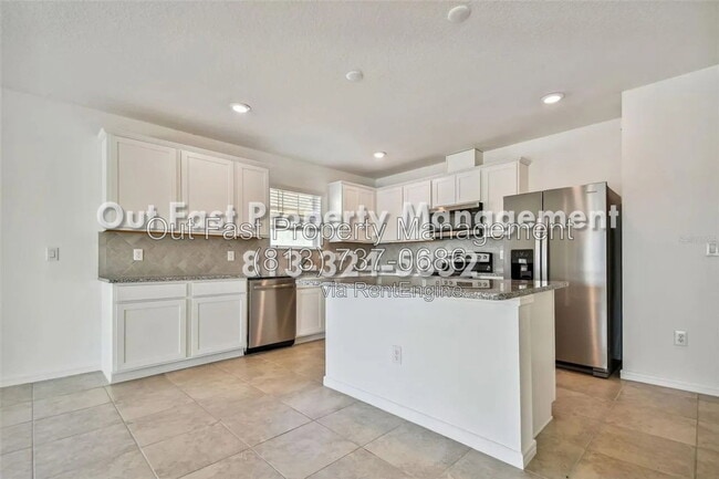 Building Photo - 3872 Capri Coast Dr